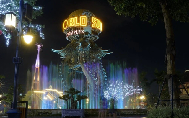 Halong Fantasea Cruise