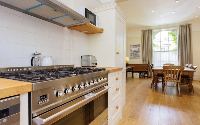 Veeve  Grand Greenwich 5 Bed House On Hyde Vale