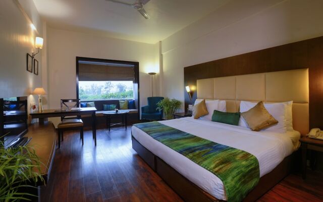 TreeHouse Hotel Club & Spa