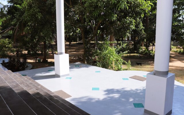 Sea Avenue Eco Garden
