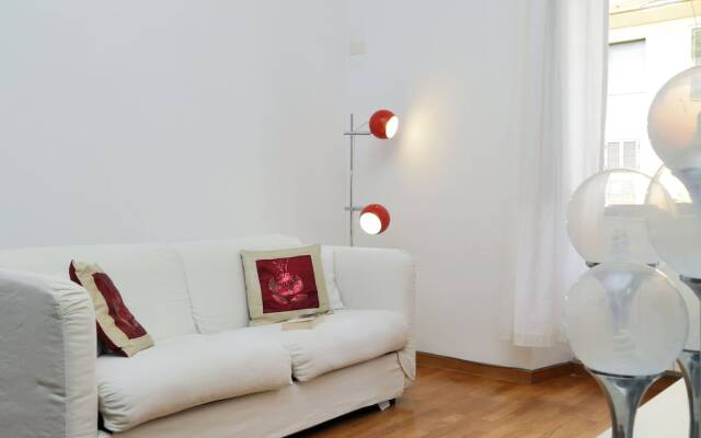 Bright one bedroom Halldis apartment close to St Peter’s square.