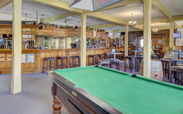 The Richmond Arms Hotel