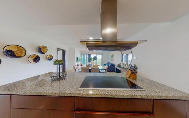 Hakuna Matata 725N at Mareazul Beachfront