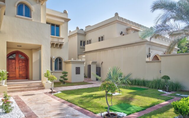 Dream Inn Dubai - Palm Villa Frond M