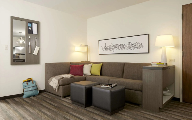 Hyatt House Sacramento Airport - Natomas