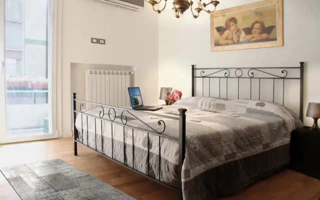Gran Canal Apartment