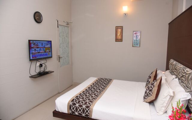 Hotel Greens Gate Chennai
