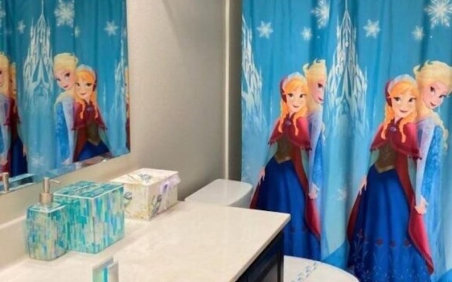 Compass Bay by CozyKey