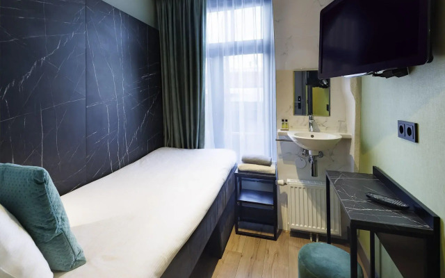 Ciao Papa Hotel Amsterdam Central Station