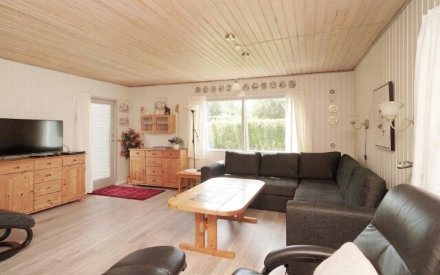 6 Person Holiday Home in Eskebjerg-by Traum