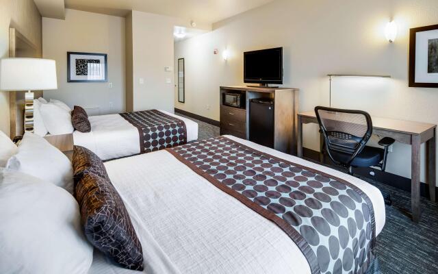 Best Western Plus Chena River Lodge