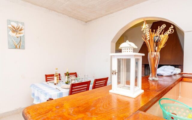 Amazing Home in Pupnat With 4 Bedrooms