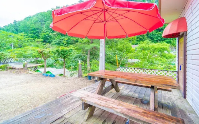 Gapyeon Aengdu Pension