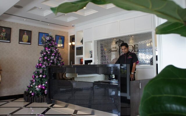 The Grand Jade Hotel