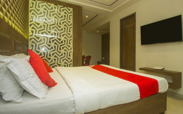 Hotel Metro Palace