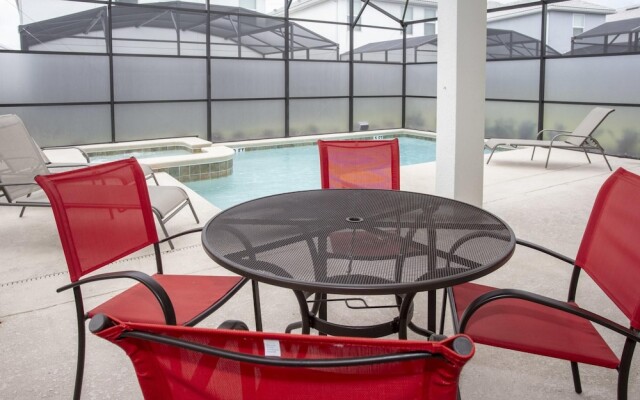 6BR Home Prime Location