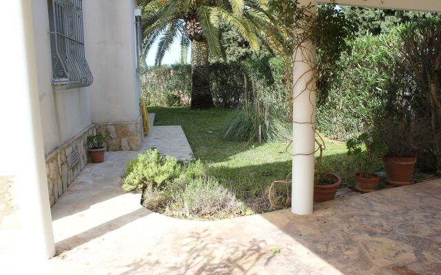 001 Villa India