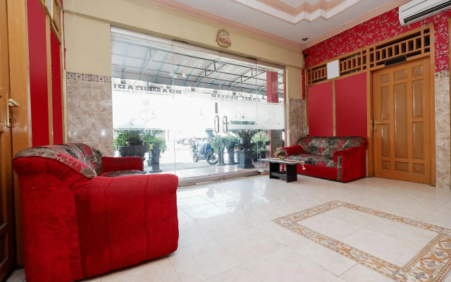 OYO 1312 Graha Wisata Hotel