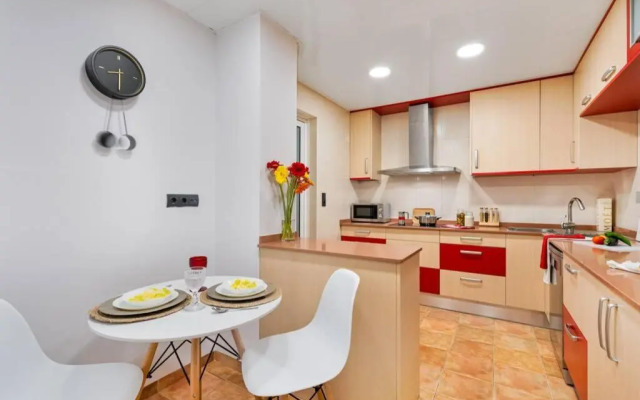 Lodging Apartments Villa de Gracia 2 bedroom cozy apartment
