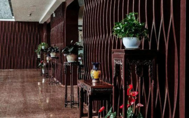 Yazhi Hotel (Wanmi Beach Resort)