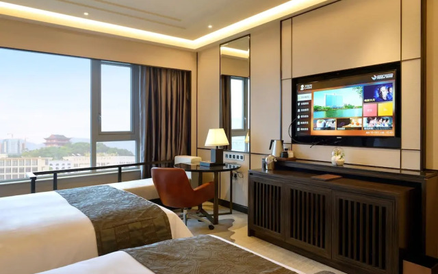 Fuzhou Lakeside Hotel