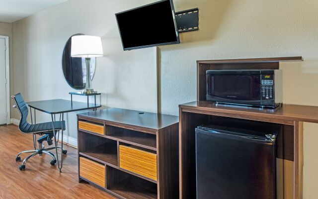 Studio 6 Opelousas, LA