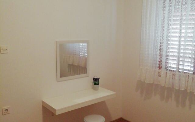 House Nika