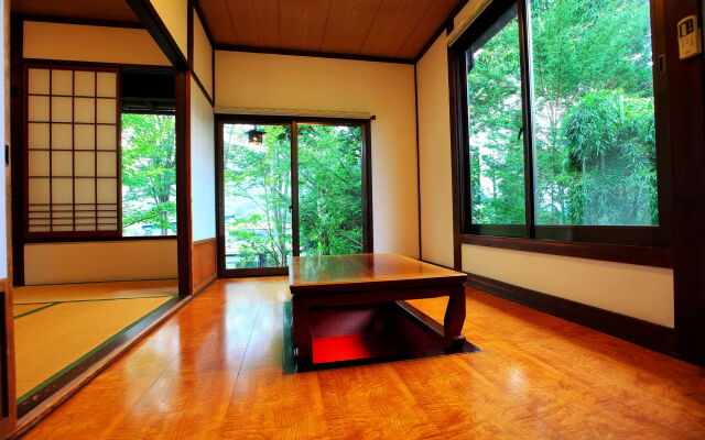 Sarugakyo Onsen Shojuen