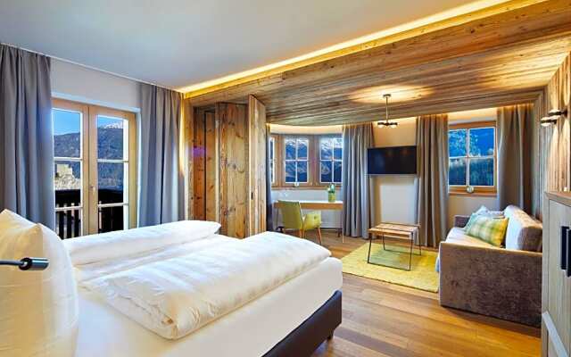 Alpine Hotel Resort Goies