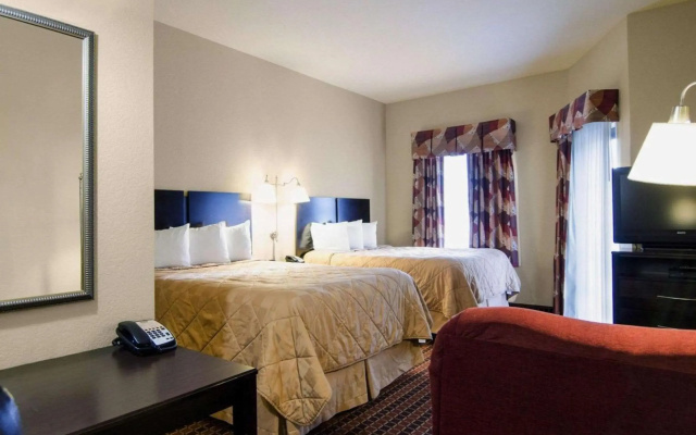 Mainstay Suites Rogers