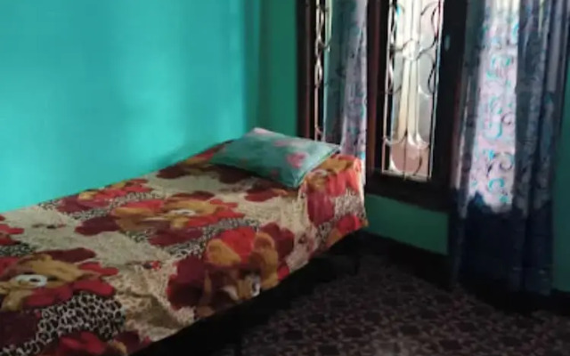 Goroomgo Nirmal Guest House Guwahati