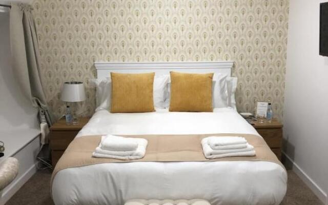 Jt Abergwaun Hotel