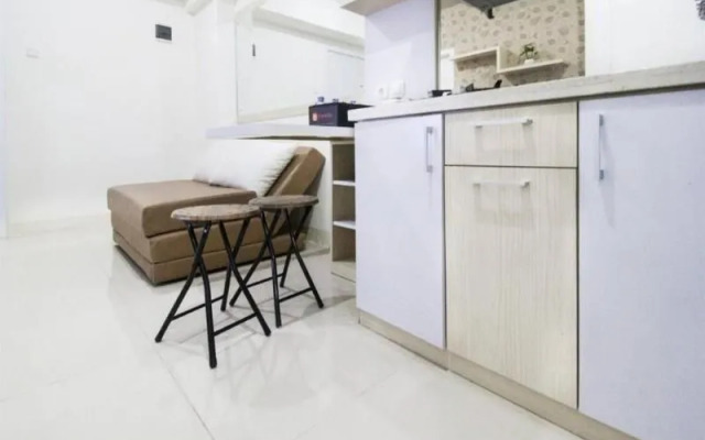 Apartment Green Pramuka by Vincent