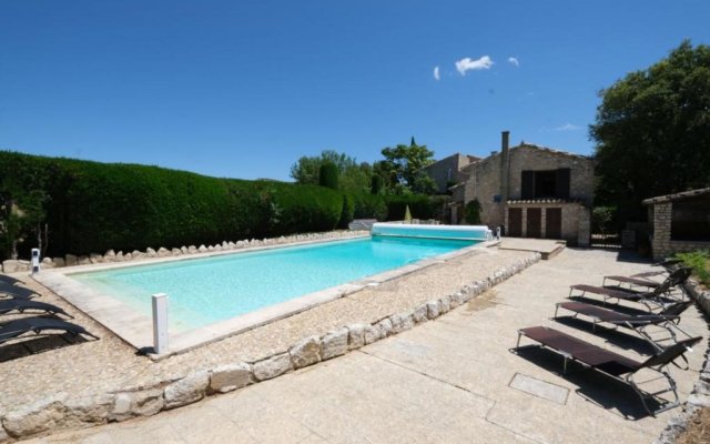Typical Mas Provencal With Swimming Pool In A Small Hamlet Near Mouries In The Alpilles In Provence 8 Persons Ls1 361 Oustau D'antan