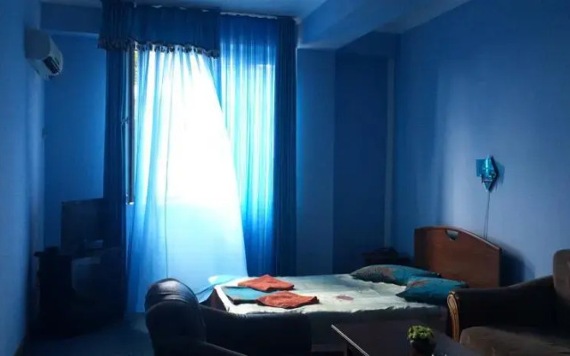 Elturi Hotel