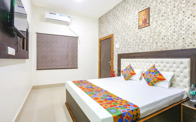Fabexpress Aditya Guest House