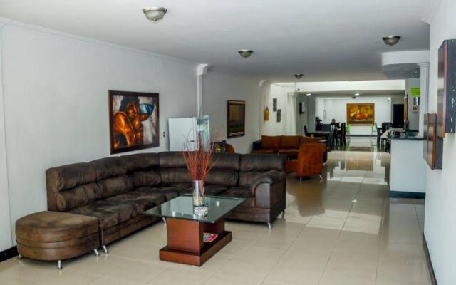 Hotel D'Caprices