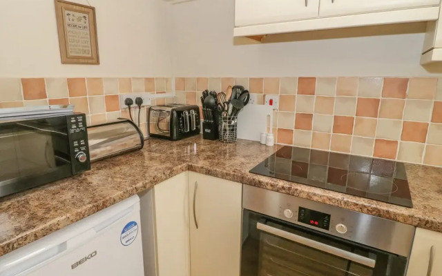 Ty Mair Holiday Cottage