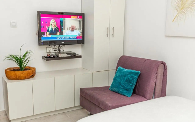 סטודיו 10 studio