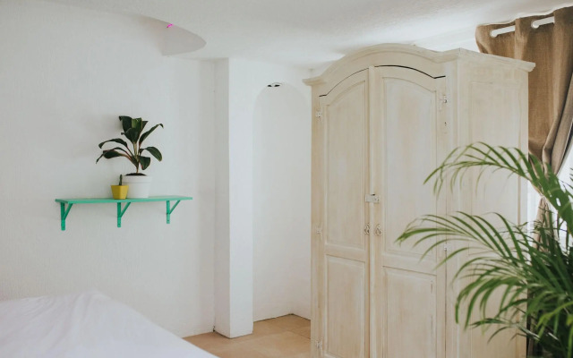 Bango Mango Hostel
