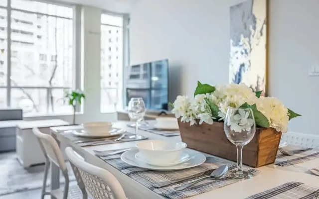 Fort York Suites