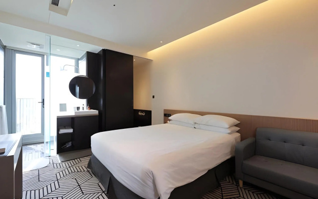 Royal Roi Hotel