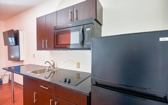 Motel 6 Wilkes Barre, PA - Arena