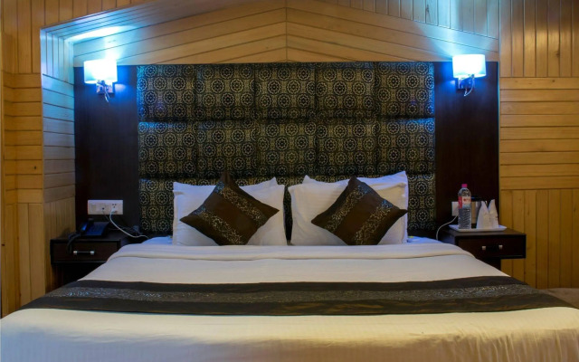 Hotel Pacific