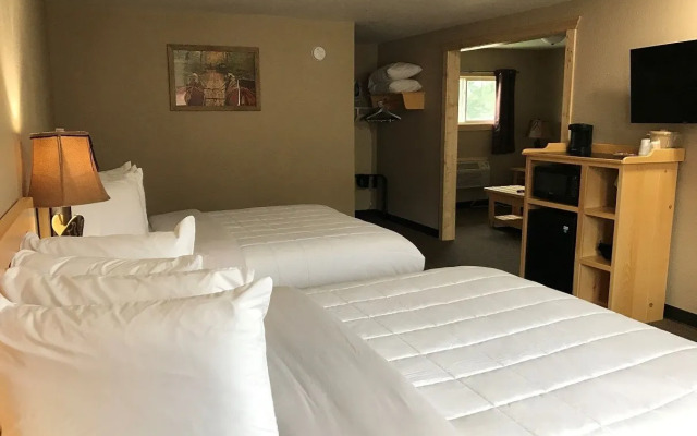 Woodside Dells Hotel & Suites
