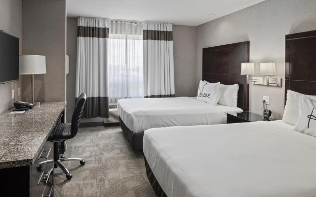 Home Inn and Suites Regina Airport