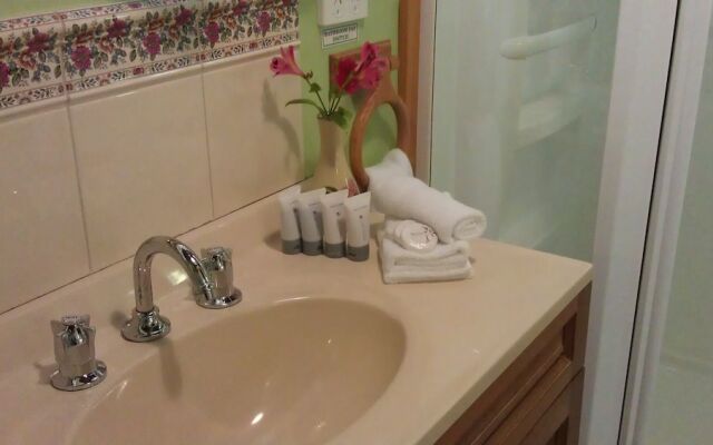 Angel's Aisle Cottages