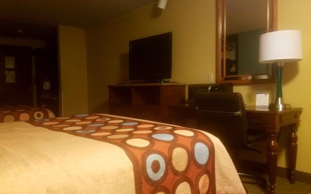 Super 8 By Wyndham Casper East Evansville