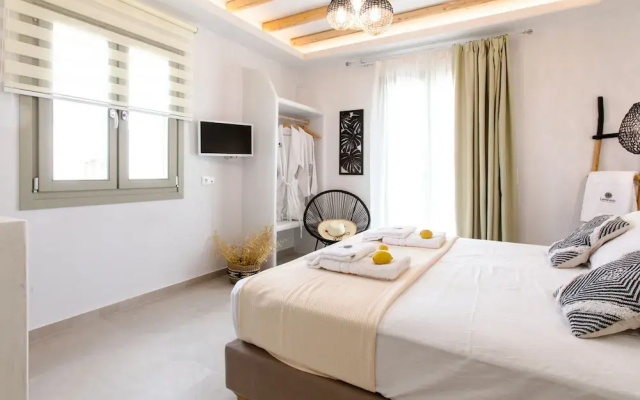 Lemonia Suites With Outdoor BBQ Area