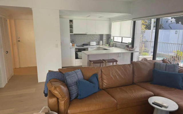 Le Court Villas – Guest Rooms – Noosa Heads